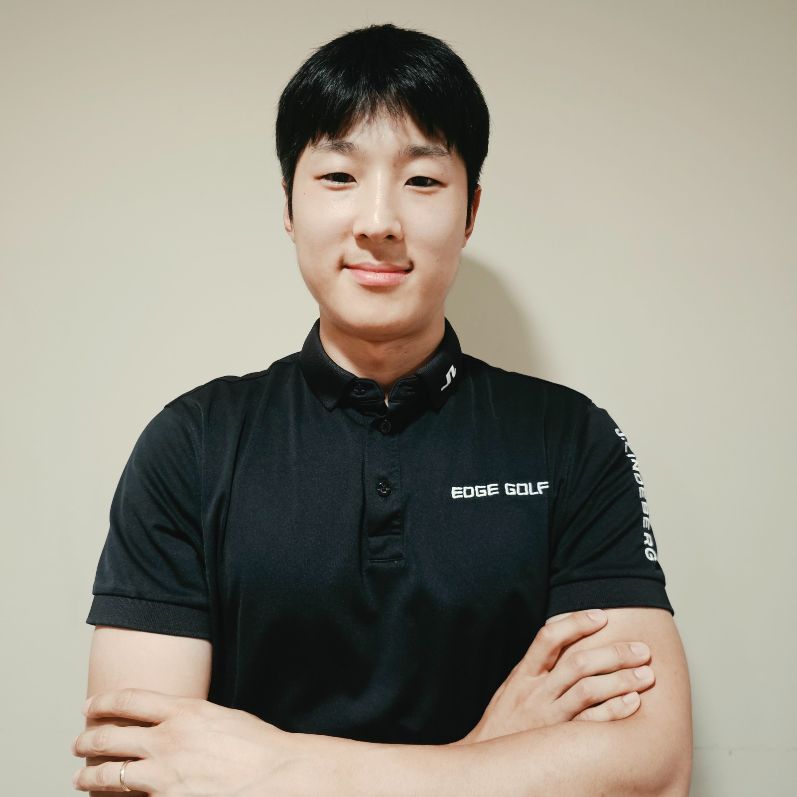 Dong Hun Kim headshot